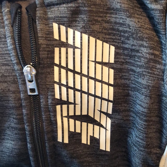 Set of (2) Nike Baby Boy Clothes 18 months - Picture 4 of 15